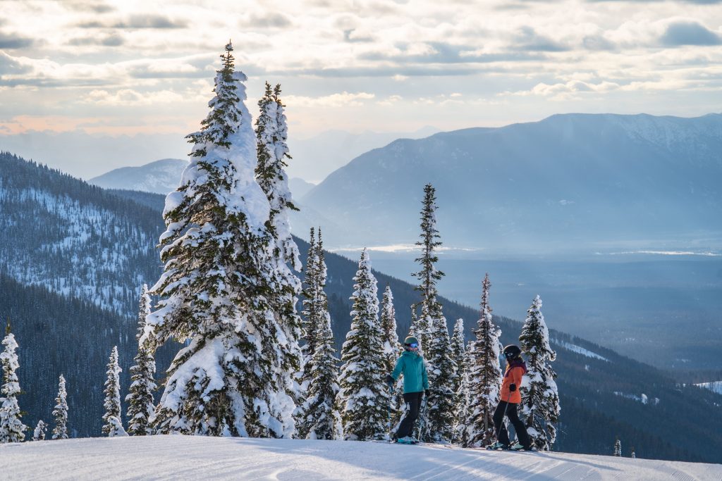 Girl's Getaway Ski Trip To Whitefish Montana  Whitefish Montana Lodging,  Dining, and Official Visitor Information